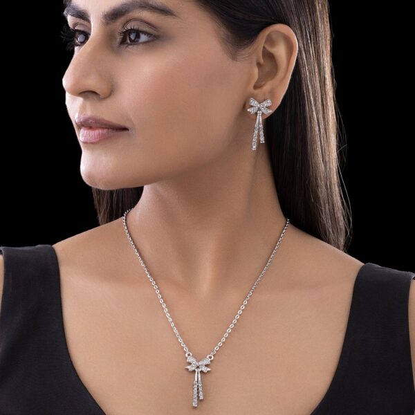 Silver Bow Sparkle Set