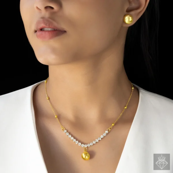 GlowCharm Anti-Tarnish AD Necklace Set
