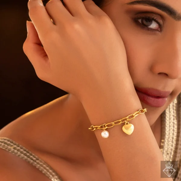Pearl & Heart Charm Anti-Tarnish Bracelet